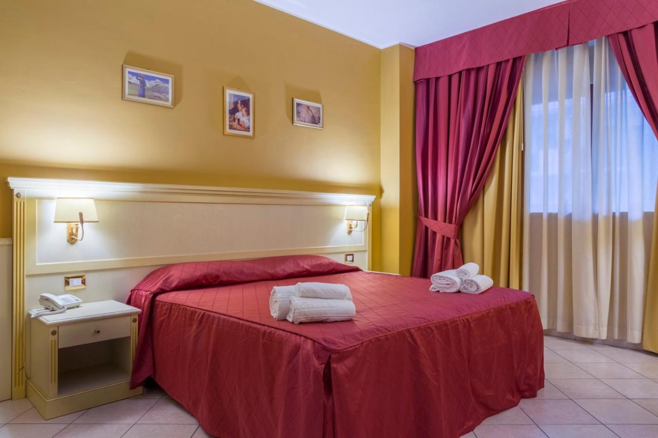 Hotel San Michele Milazzo Kültér fotó