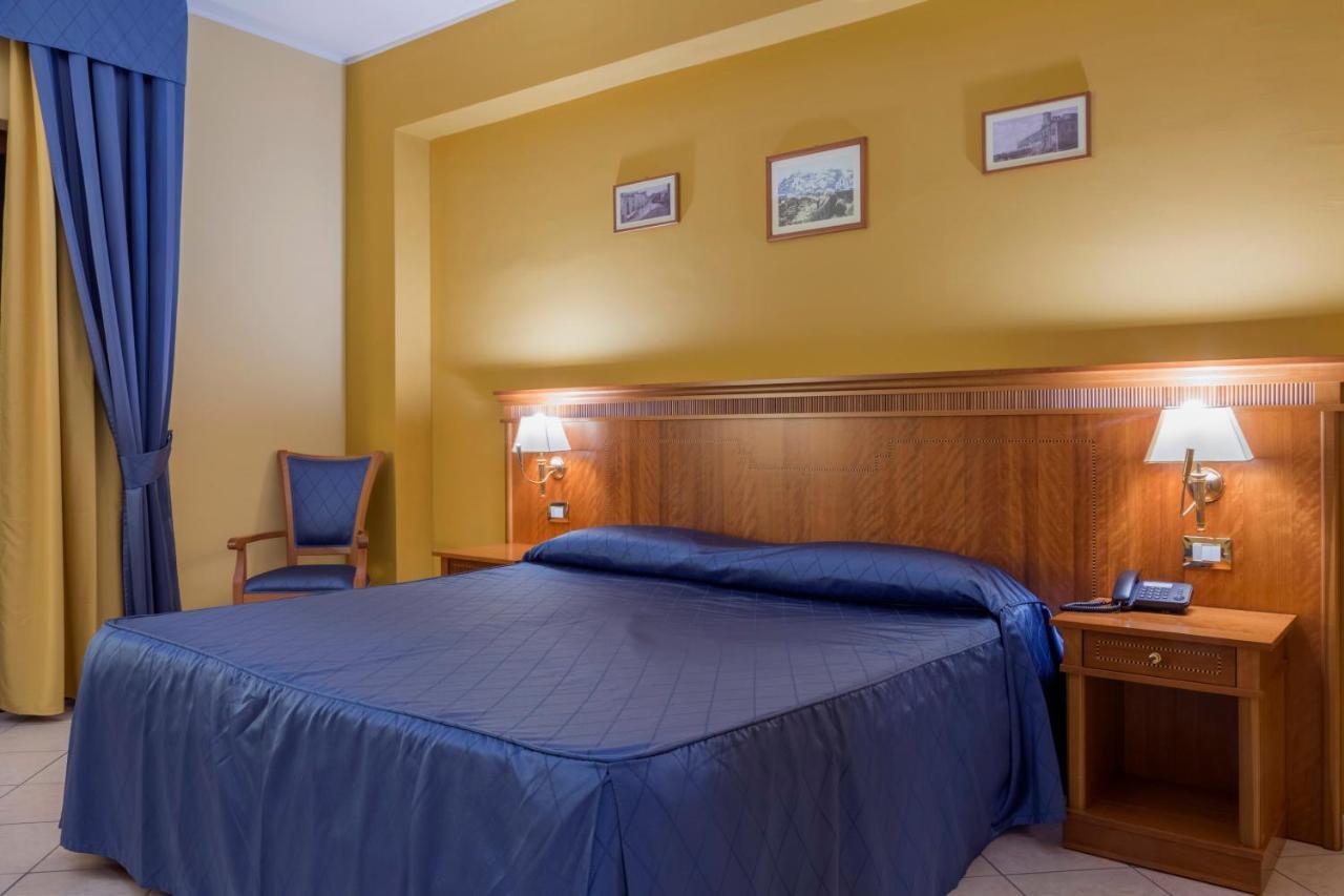 Hotel San Michele Milazzo Kültér fotó